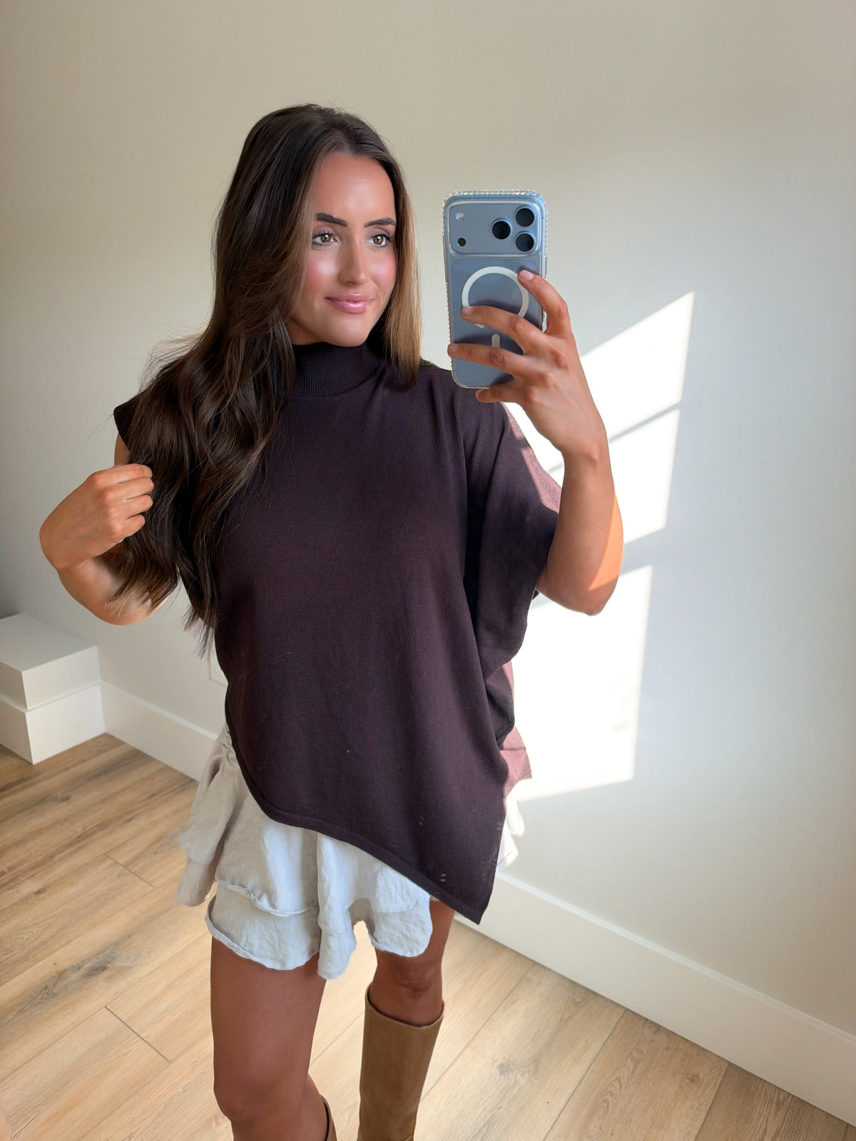 The Hazel Mockneck Hem Line Top