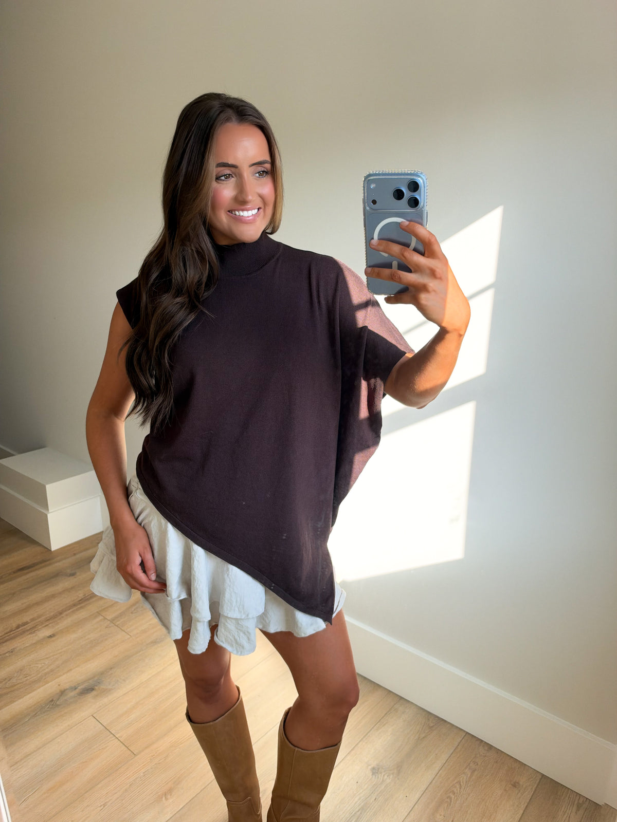 The Hazel Mockneck Hem Line Top